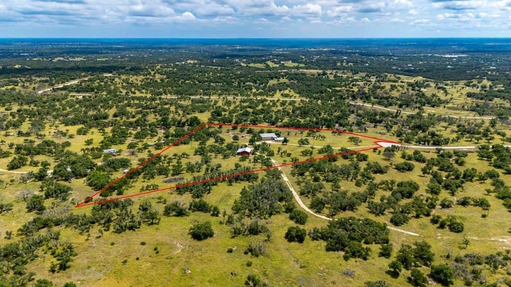 10.39 acres in Kerr County - photo 34