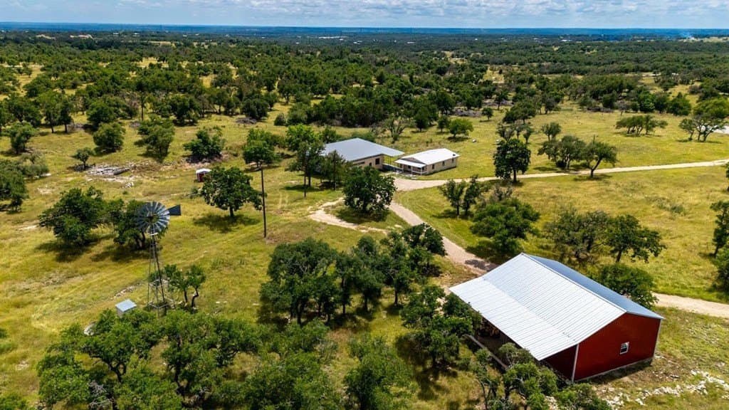10.39 acres in Kerr County - photo 36