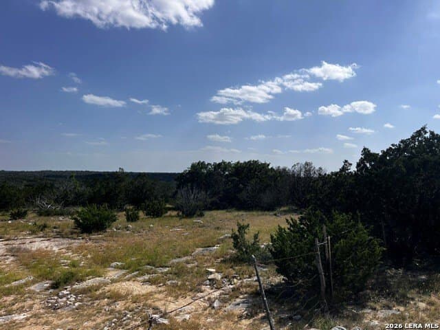 56.78 acres in Edwards County - photo 15