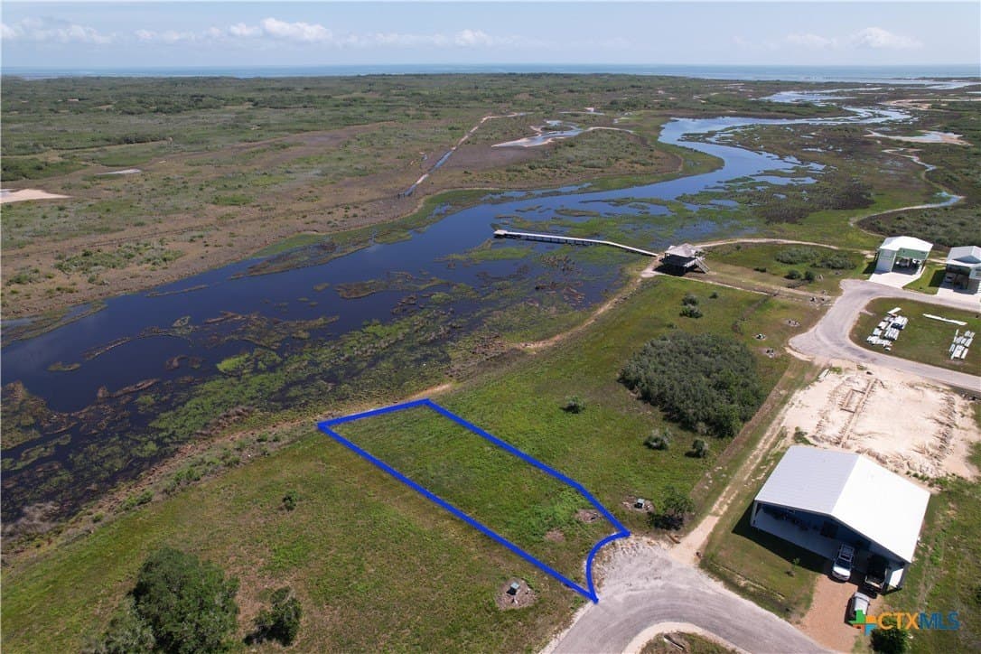 0.62 acres in Calhoun County - photo 17