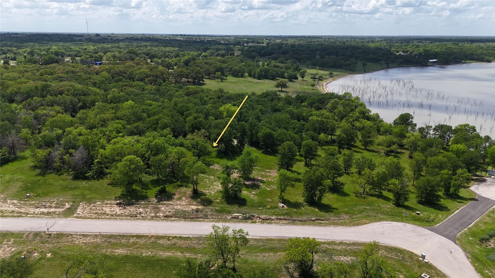 1.01 acres in Navarro County - photo 3