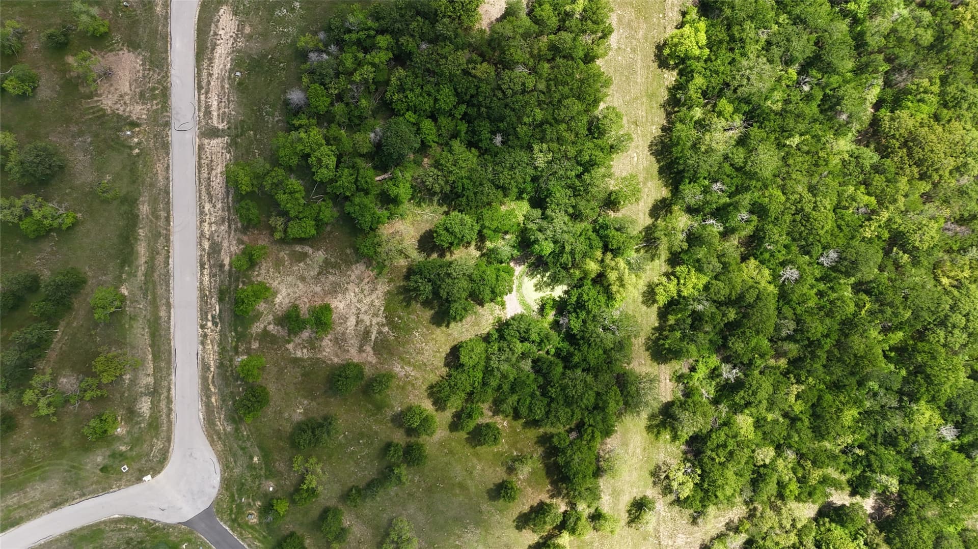 1.01 acres in Navarro County - photo 18