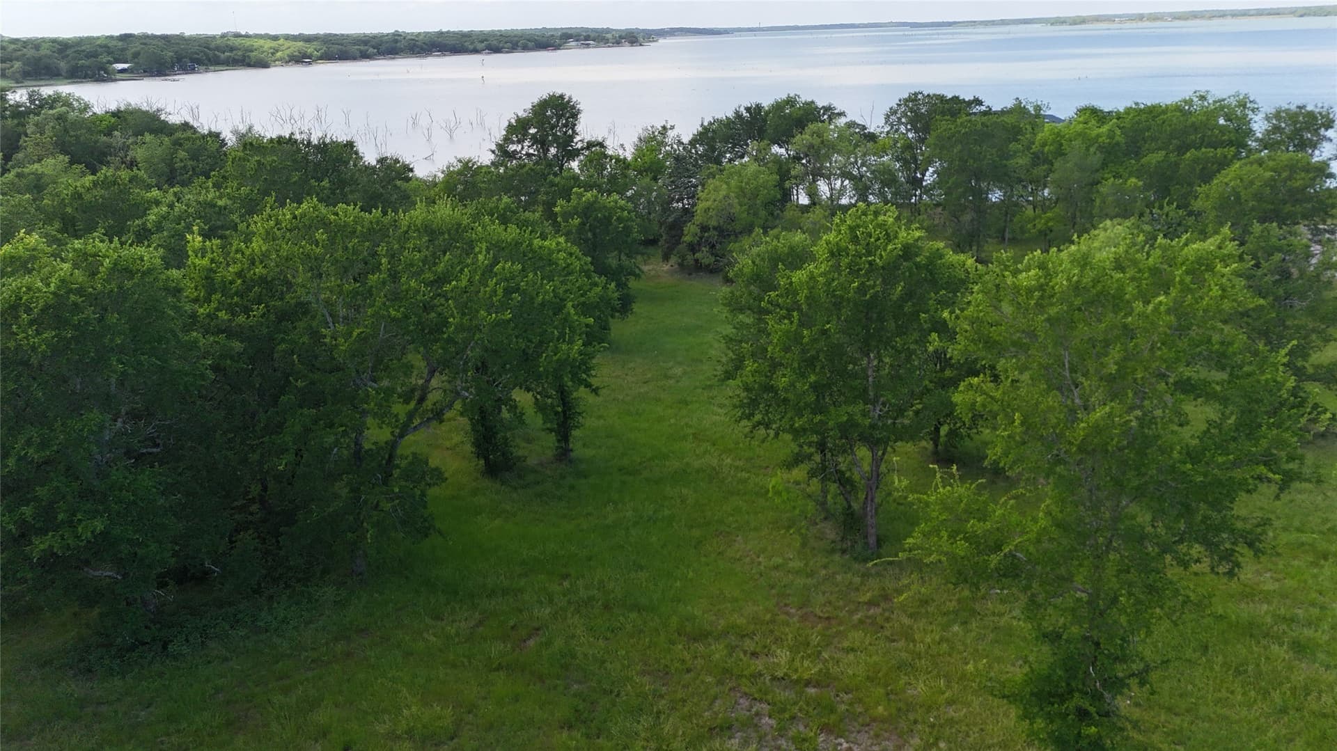 1.01 acres in Navarro County - photo 13