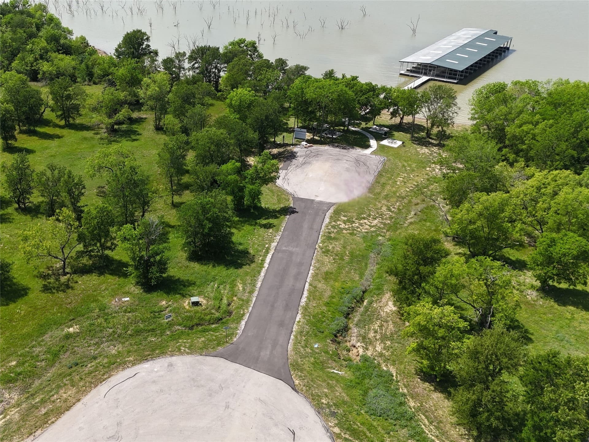 1.01 acres in Navarro County - photo 25