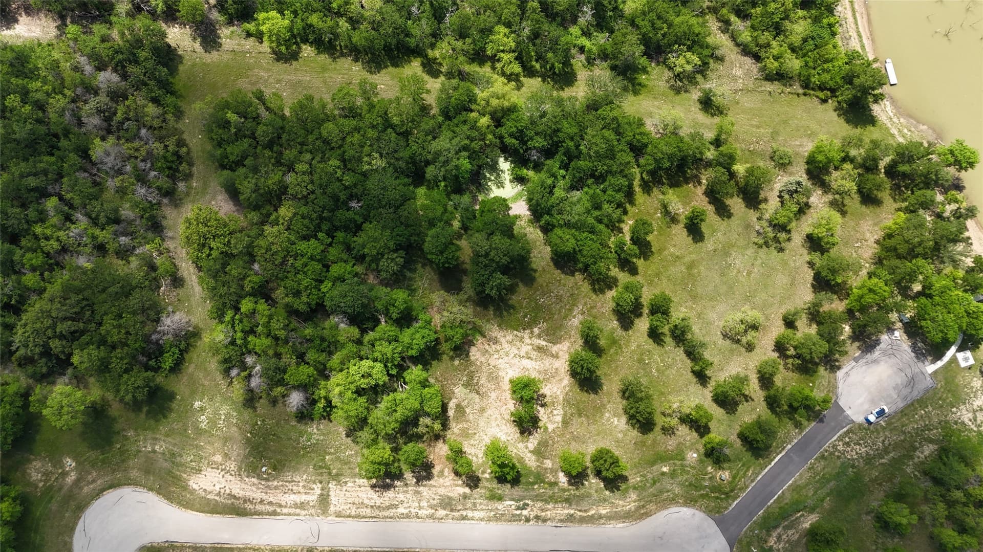 1.01 acres in Navarro County - photo 20