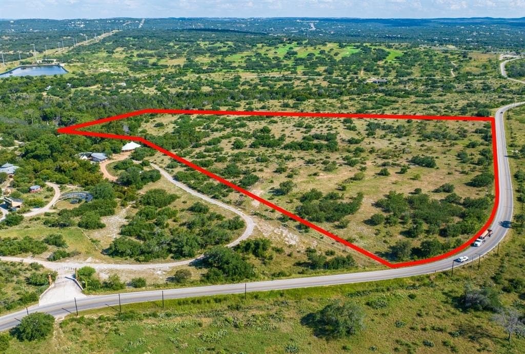 22 acres in Travis County