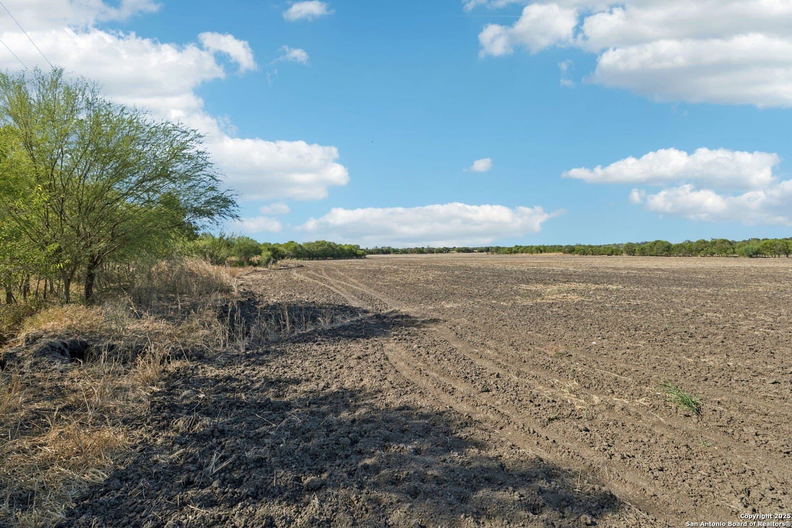 26.53 acres in Bexar County - photo 8