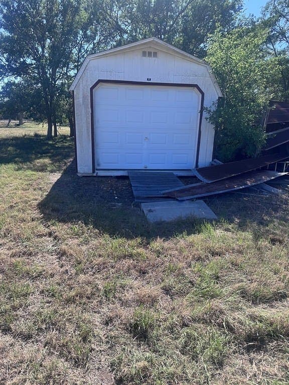 3 acres in Fayette County