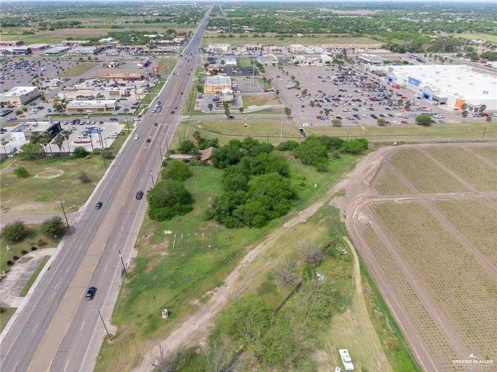 1.7 acres in Hidalgo County gallery image 2