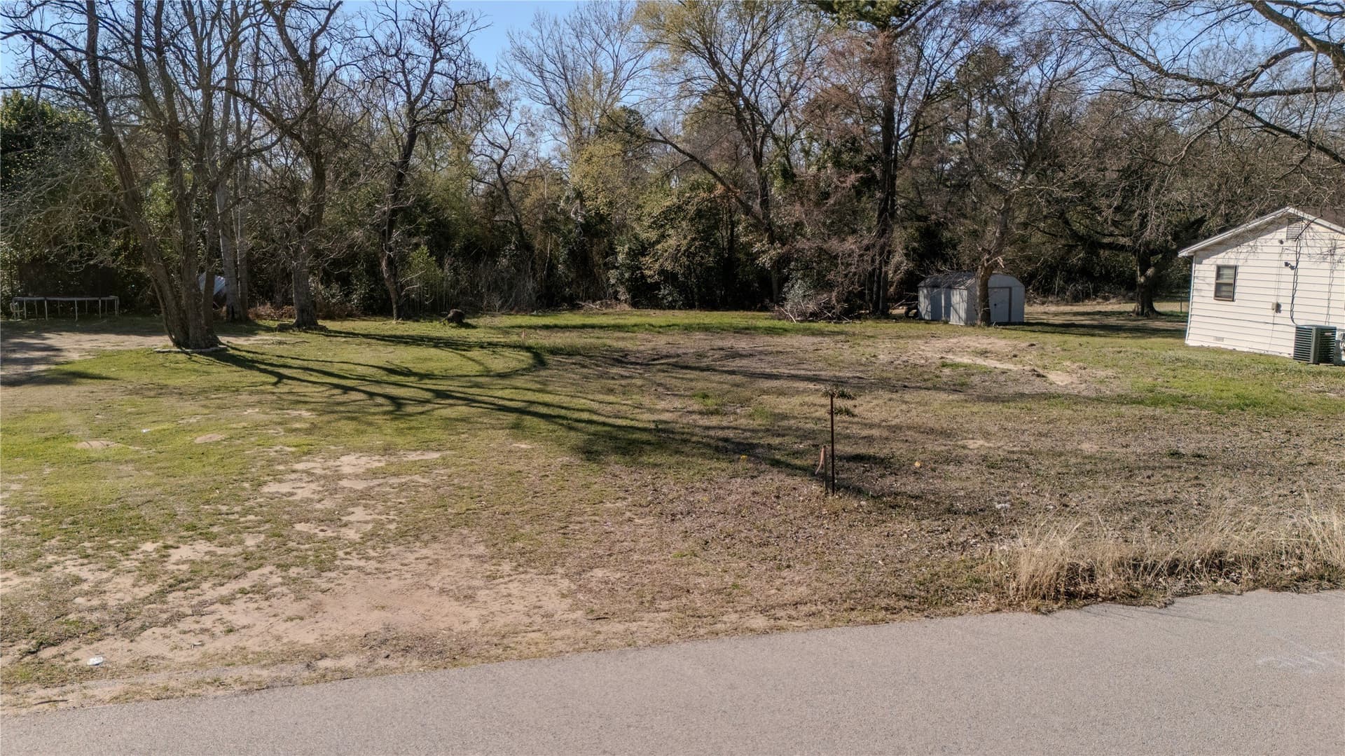 0.53 acres in Henderson County - photo 6