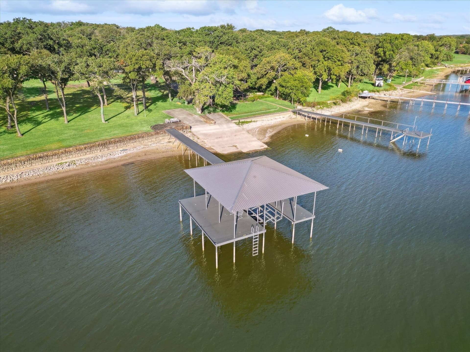 0.62 acres in Tarrant County - photo 17