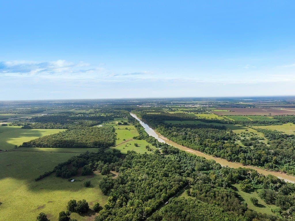 36.66 acres in Fort Bend County - photo 4