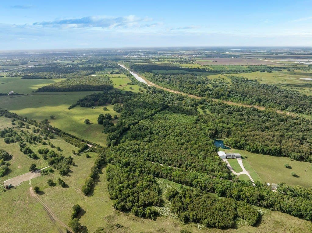 36.66 acres in Fort Bend County - photo 5