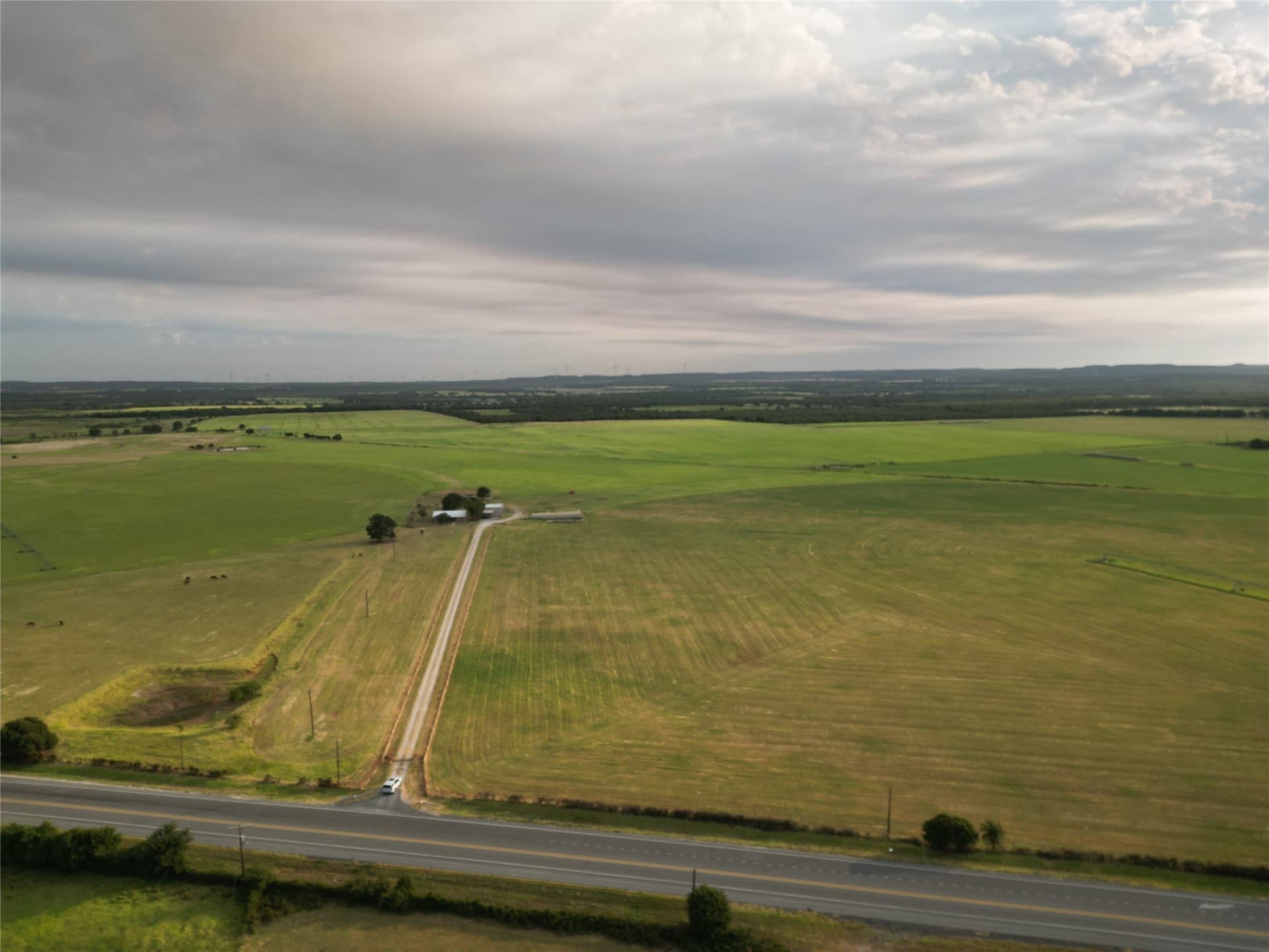 209.91 acres in Callahan County - photo 5
