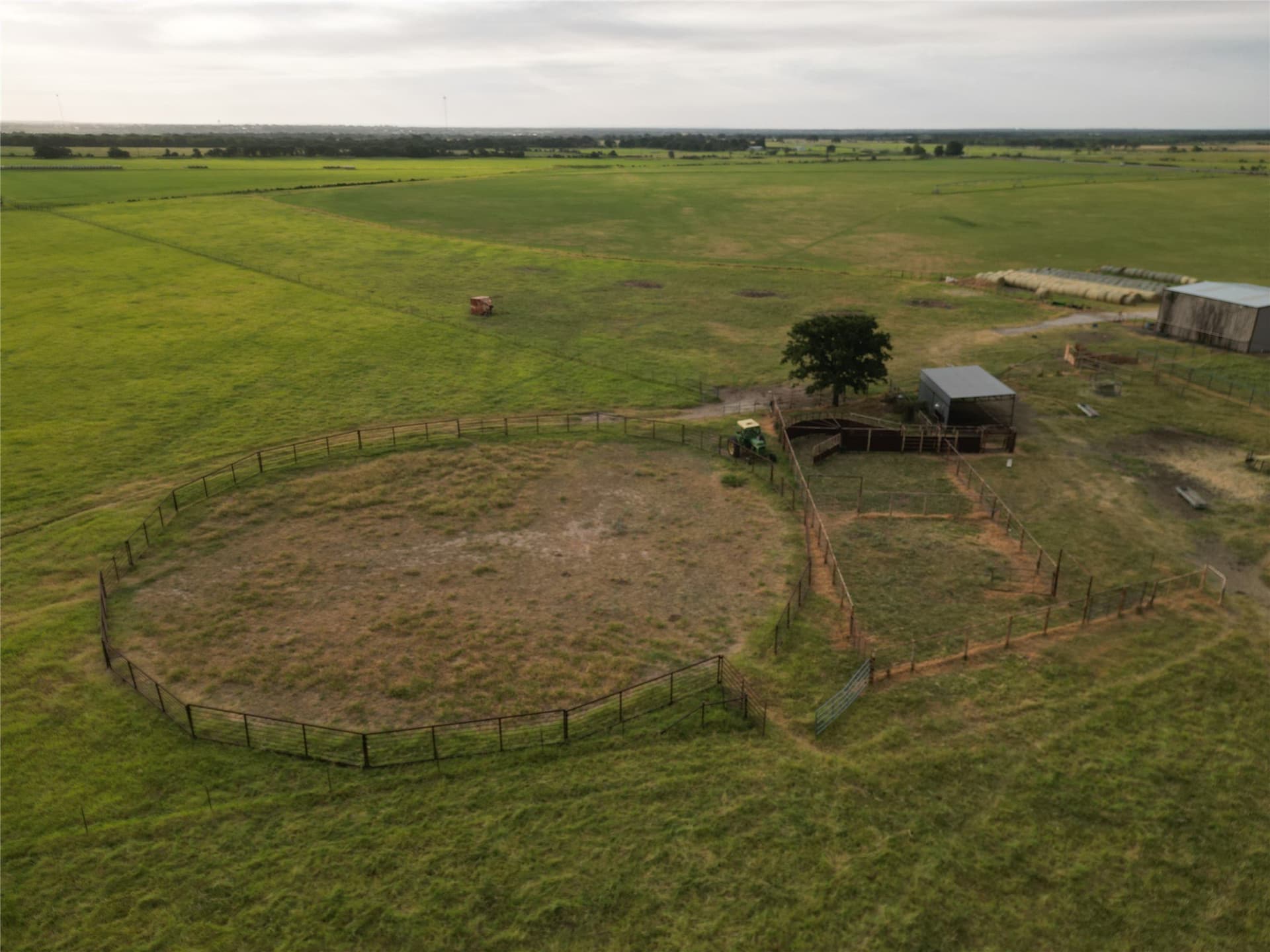 209.91 acres in Callahan County - photo 6