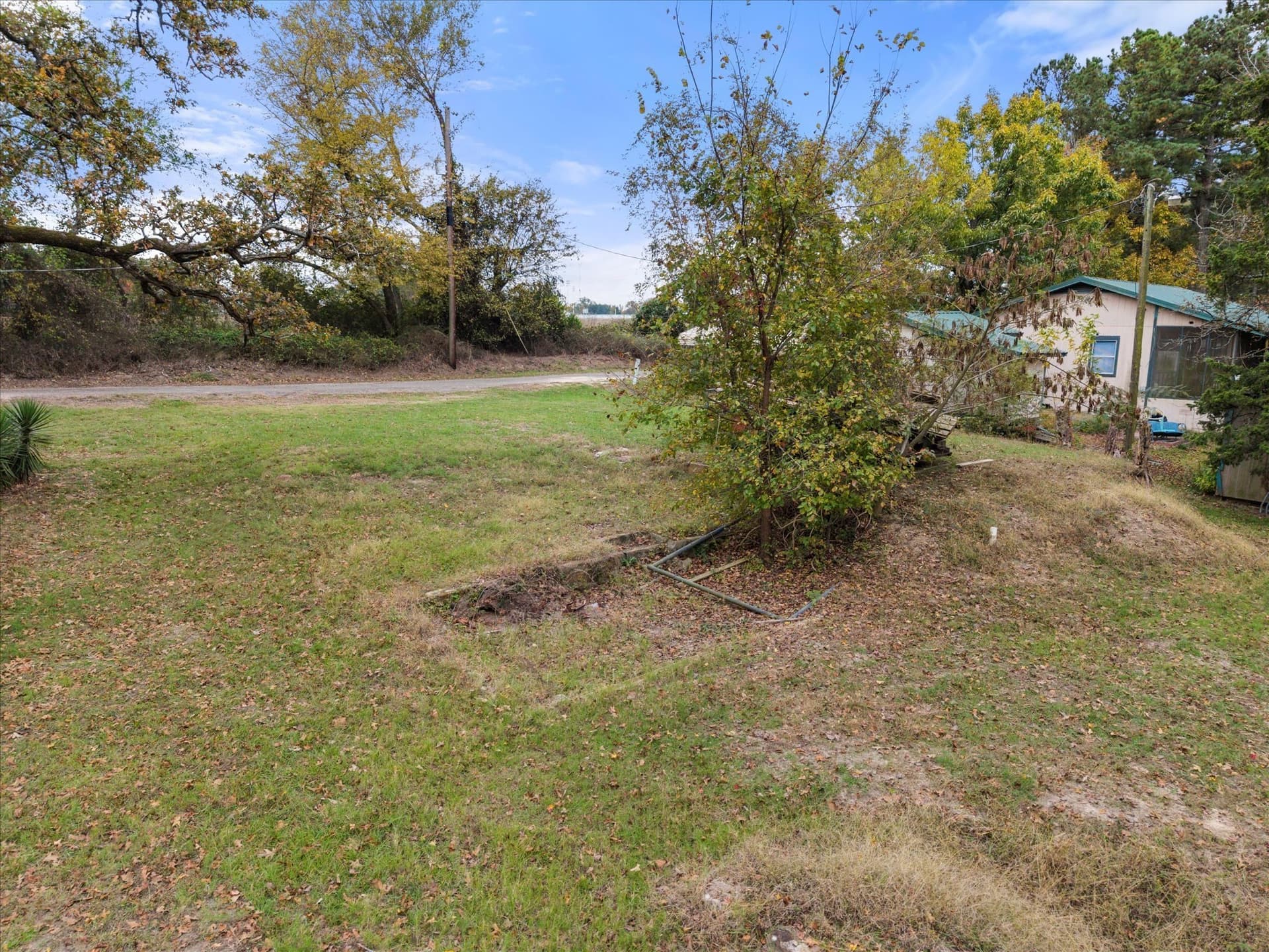 0.35 acres in Morris County - photo 9
