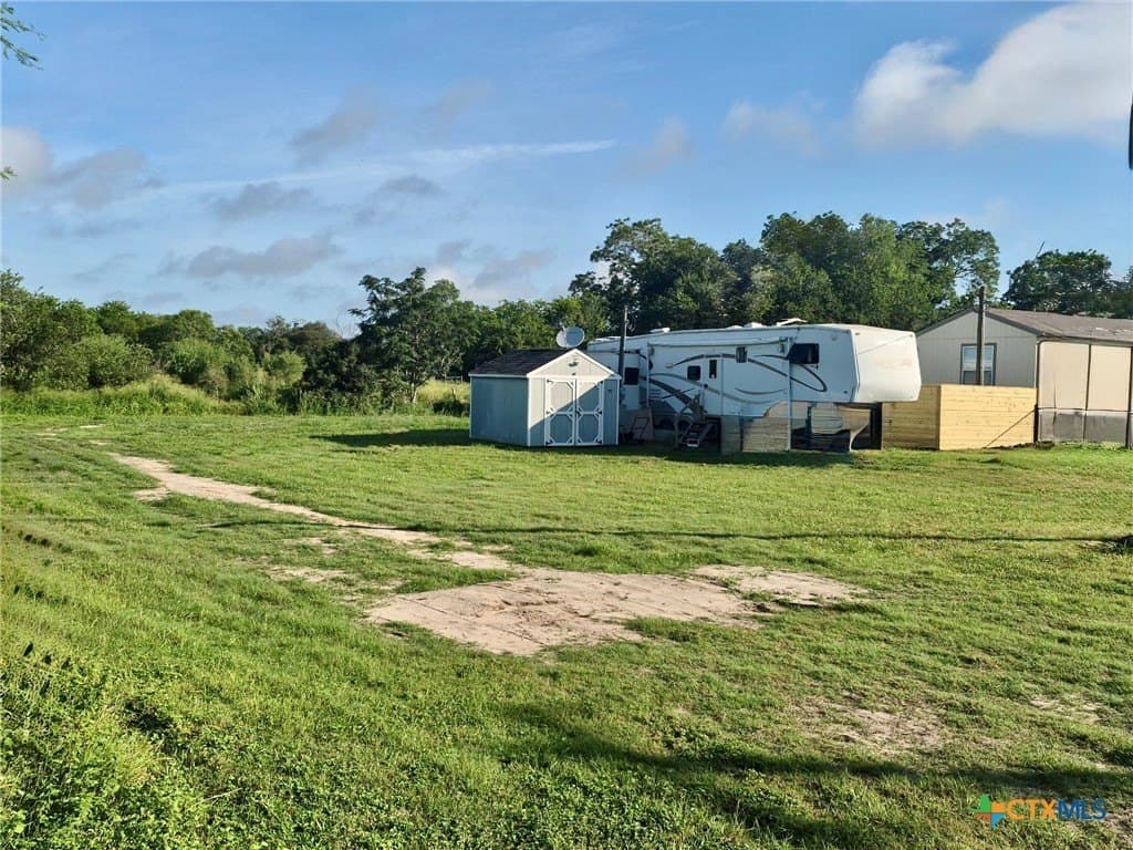 0.31 acres in DeWitt County gallery image 4