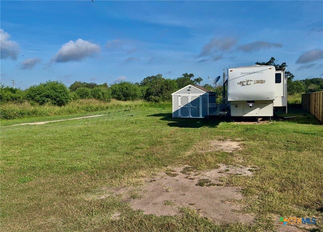 0.31 acres in DeWitt County featured view