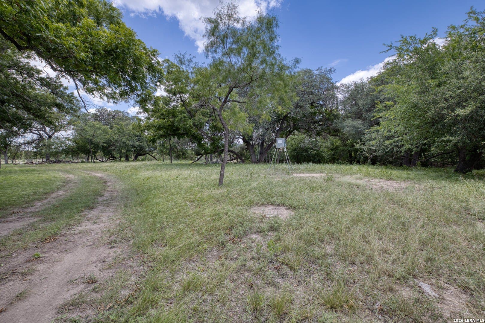 6.44 acres in Edwards County - photo 12