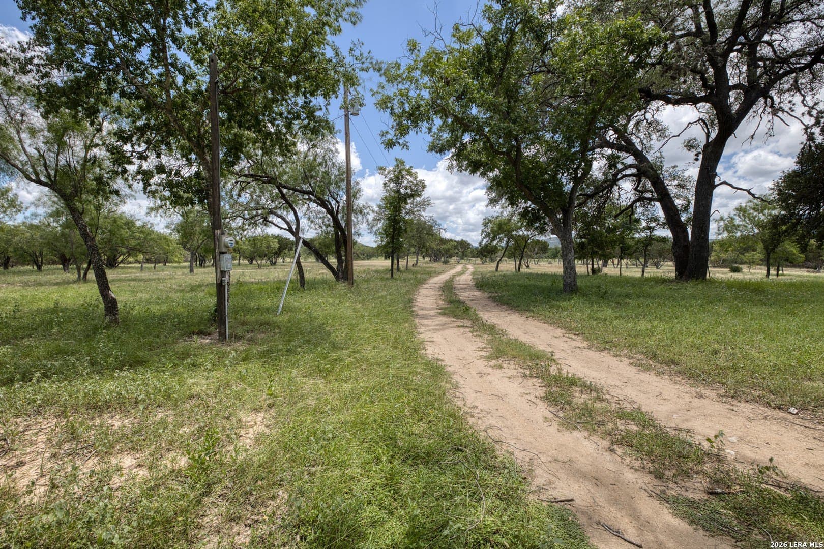 6.44 acres in Edwards County - photo 26