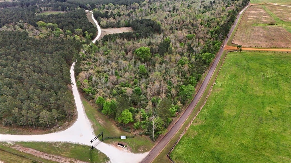 10.16 acres in Nacogdoches County - photo 6