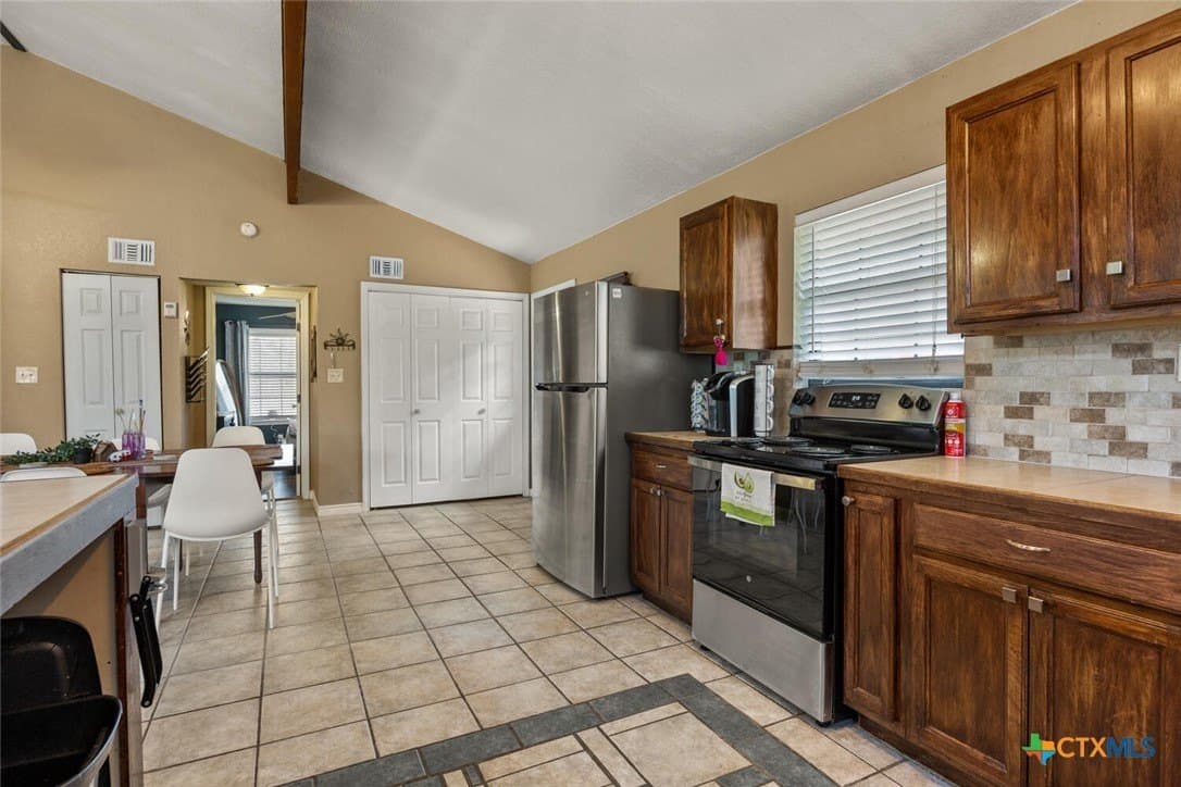 11 acres in Hays County - photo 3
