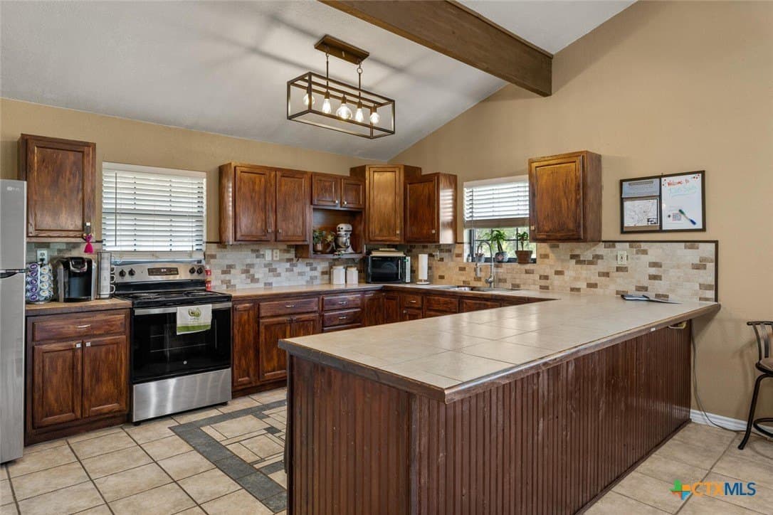 11 acres in Hays County - photo 4