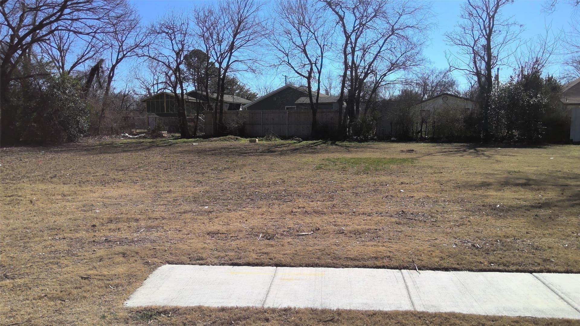 0.33 acres in Dallas County gallery image 3