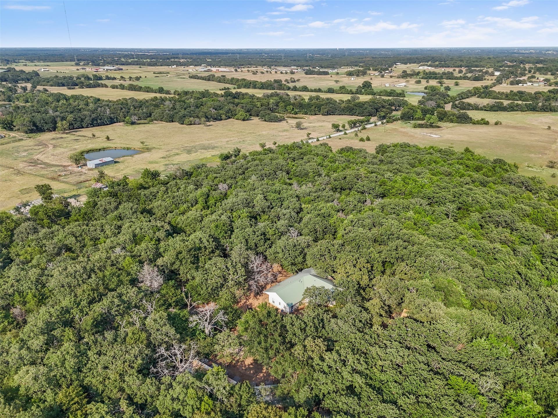 10.48 acres in Cooke County - photo 35