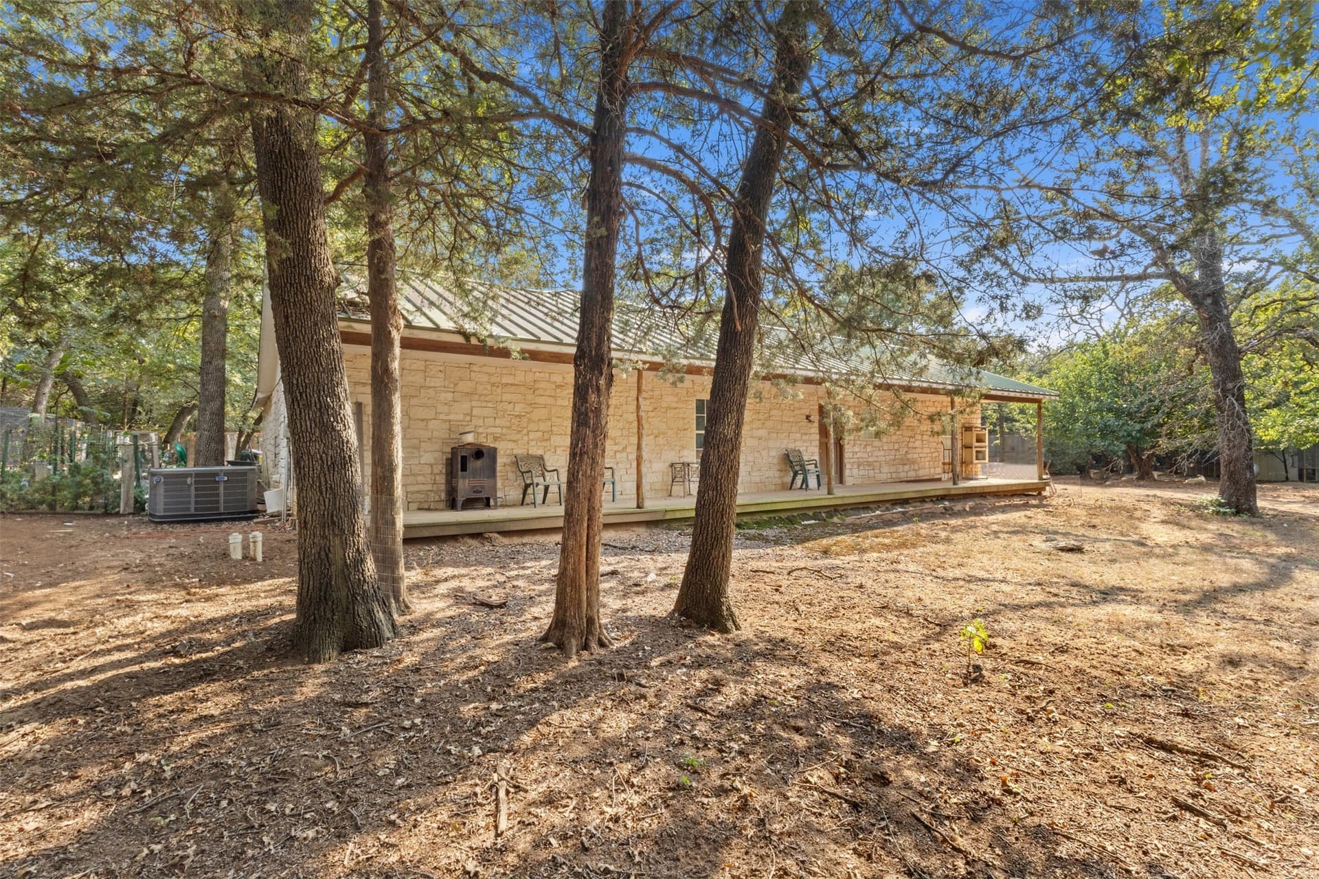 10.48 acres in Cooke County - photo 14