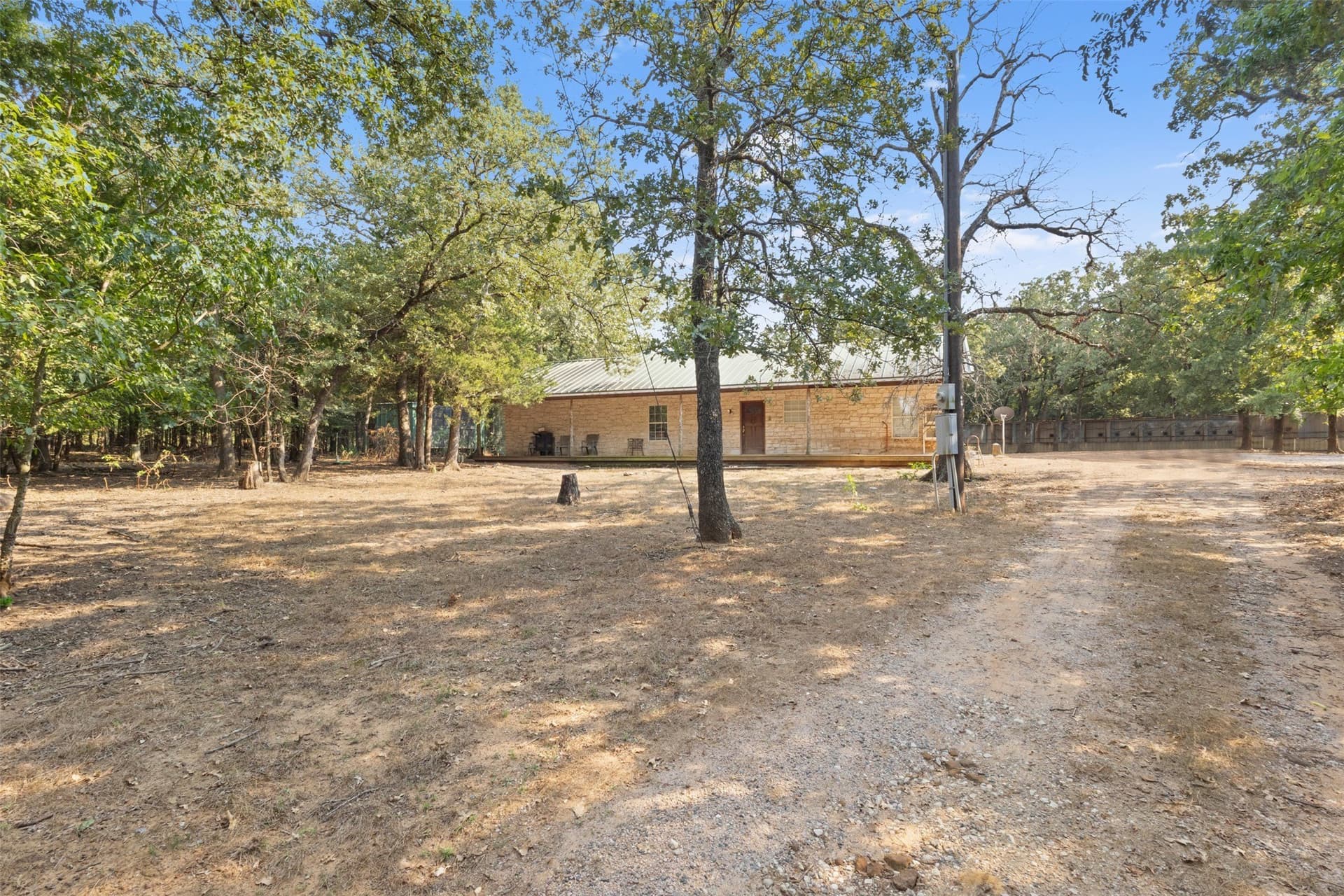 10.48 acres in Cooke County - photo 16