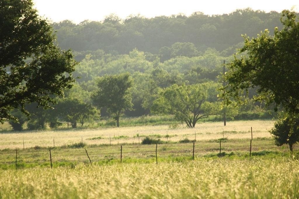 5.51 acres in Palo Pinto County