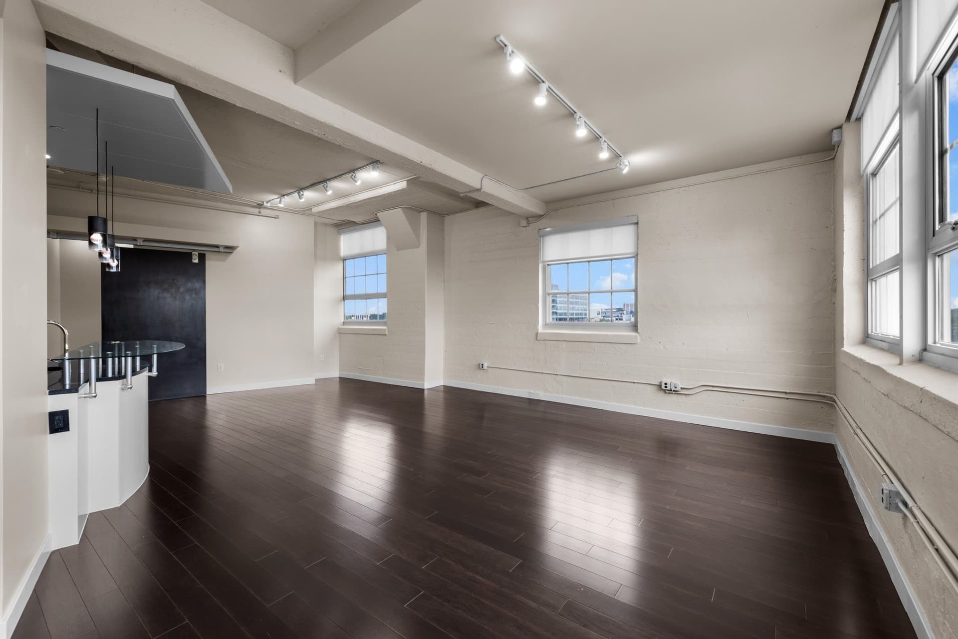 10.68 acres in Tarrant County gallery image 2