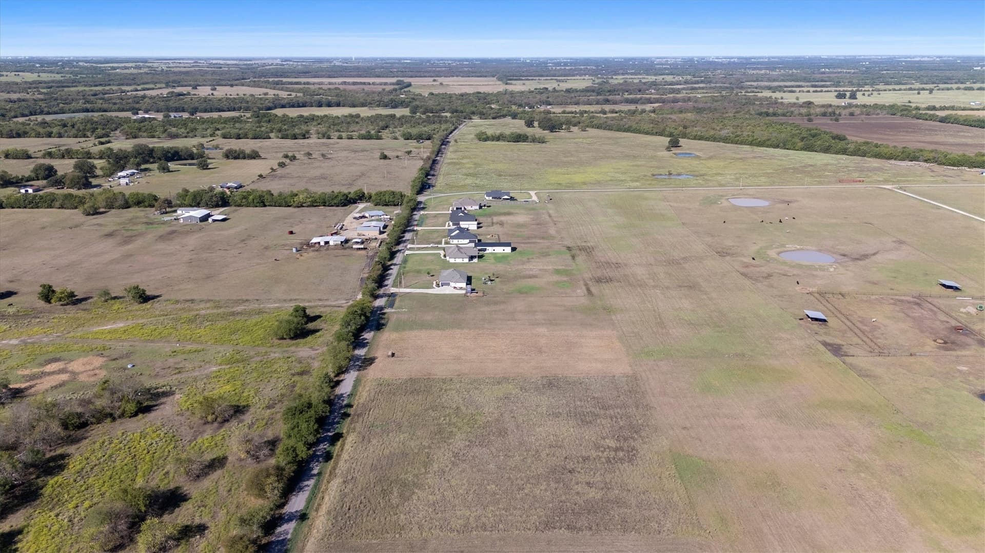 1.2 acres in Hunt County - photo 16