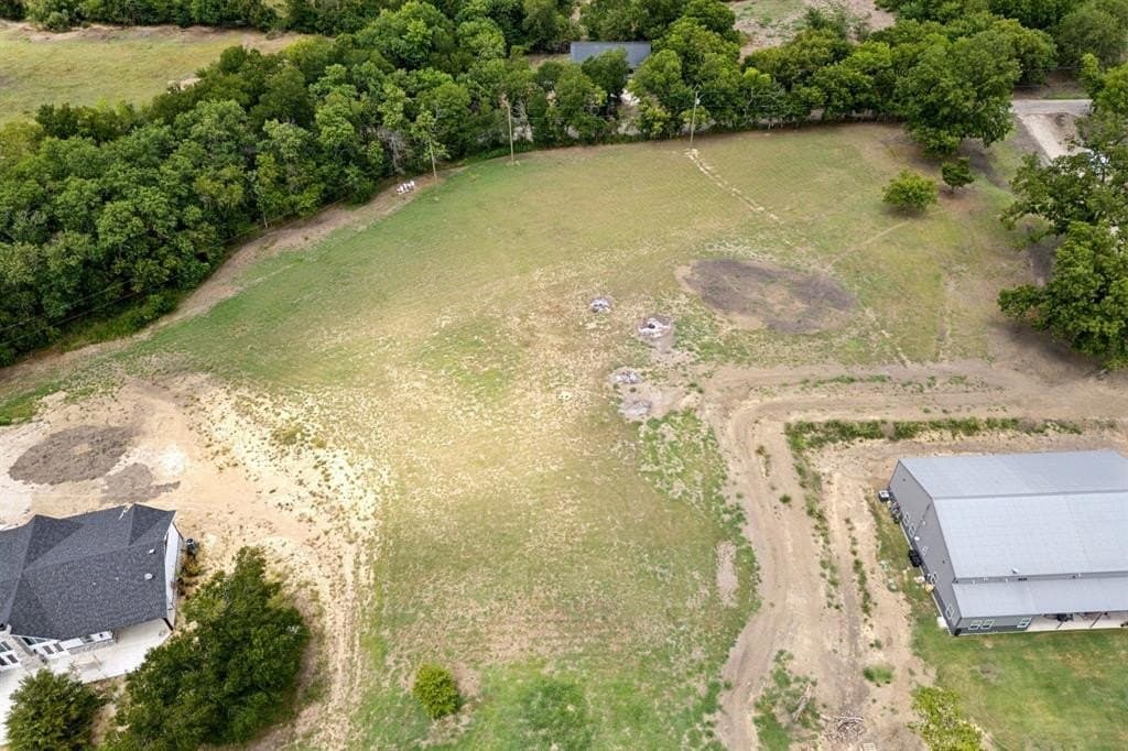 4.01 acres in Collin County gallery image 3
