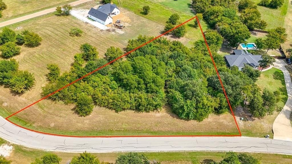 1.02 acres in Navarro County
