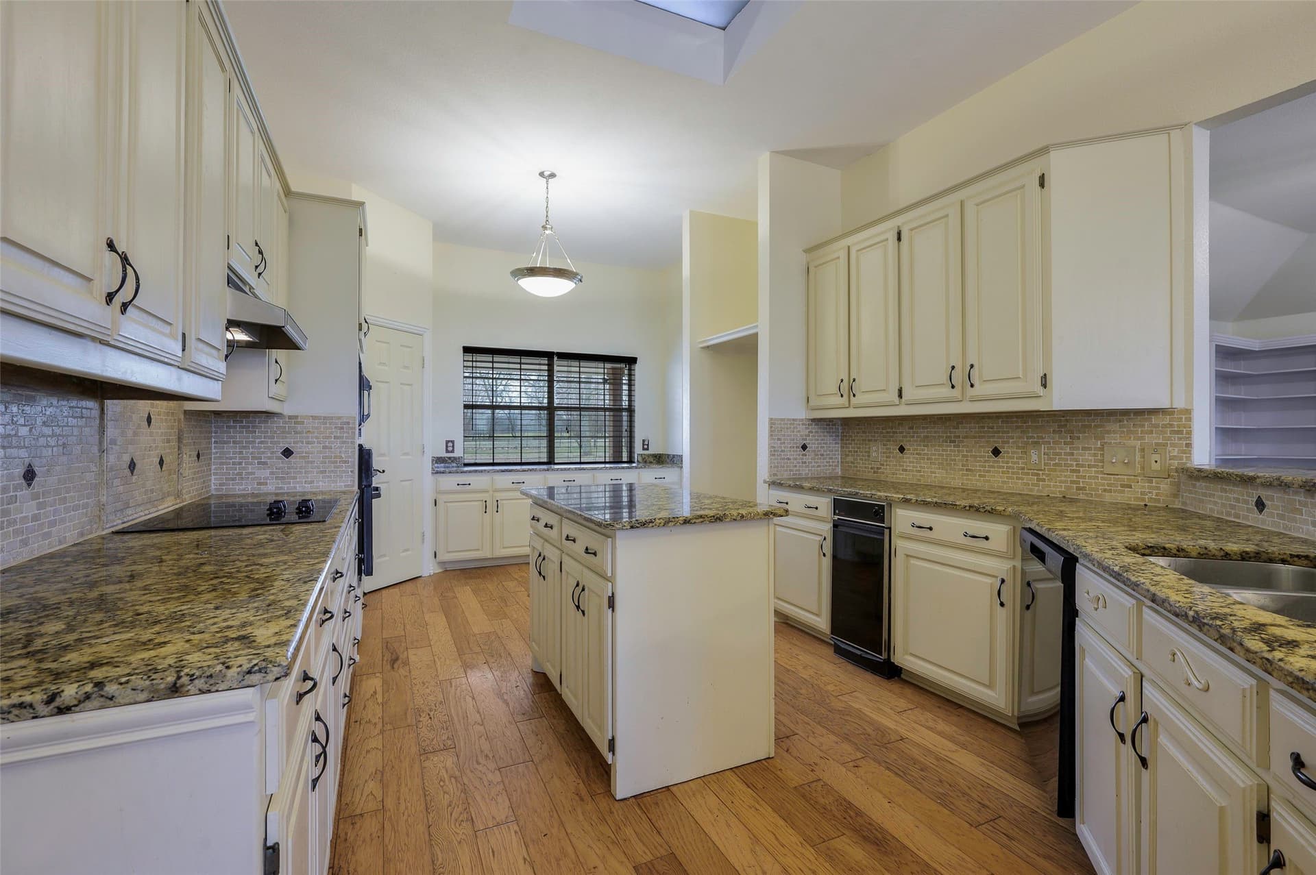 22.7 acres in Denton County - photo 8