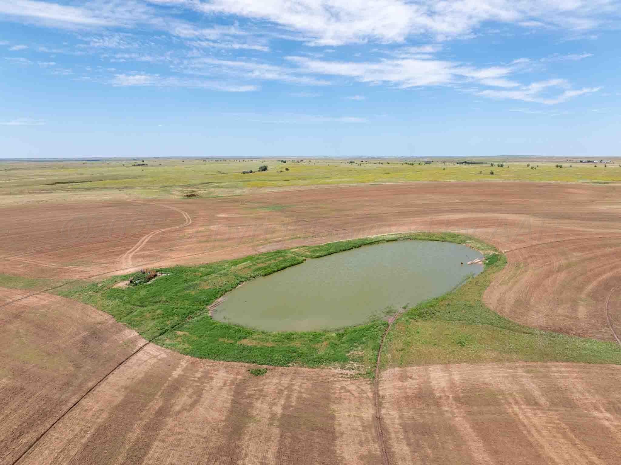 317 acres in Lipscomb County - photo 9