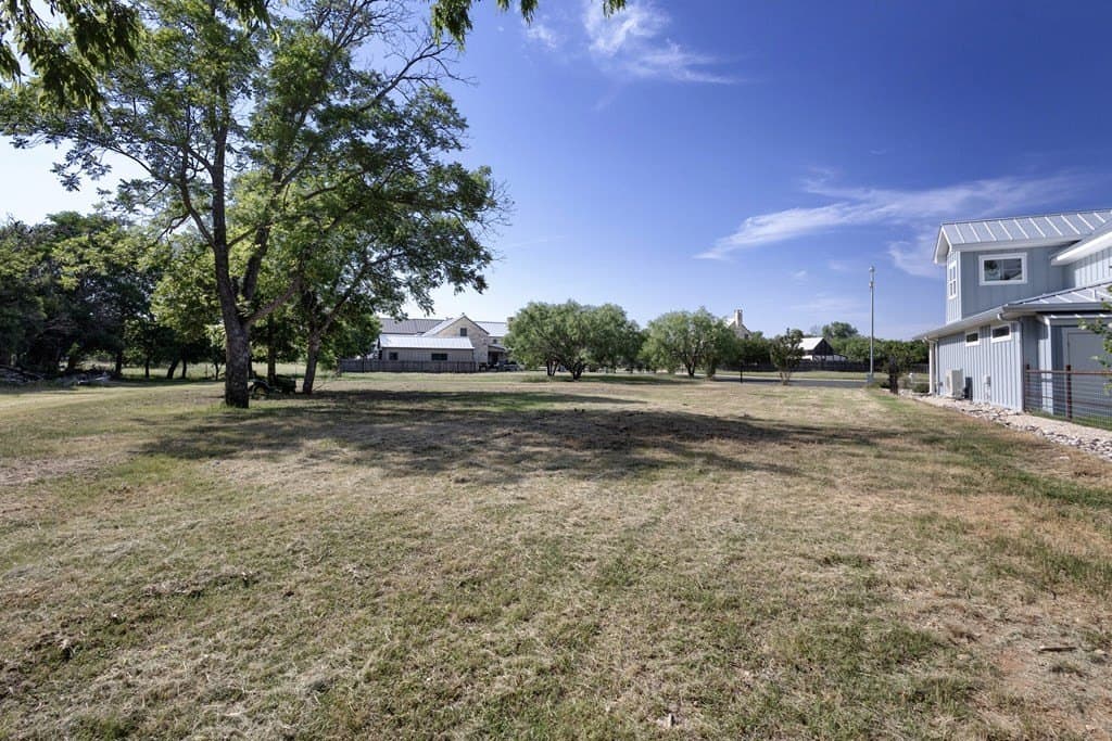 0.49 acres in Gillespie County - photo 7