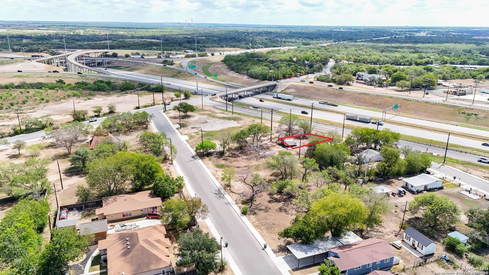 0.1 acres in Bexar County gallery image 3