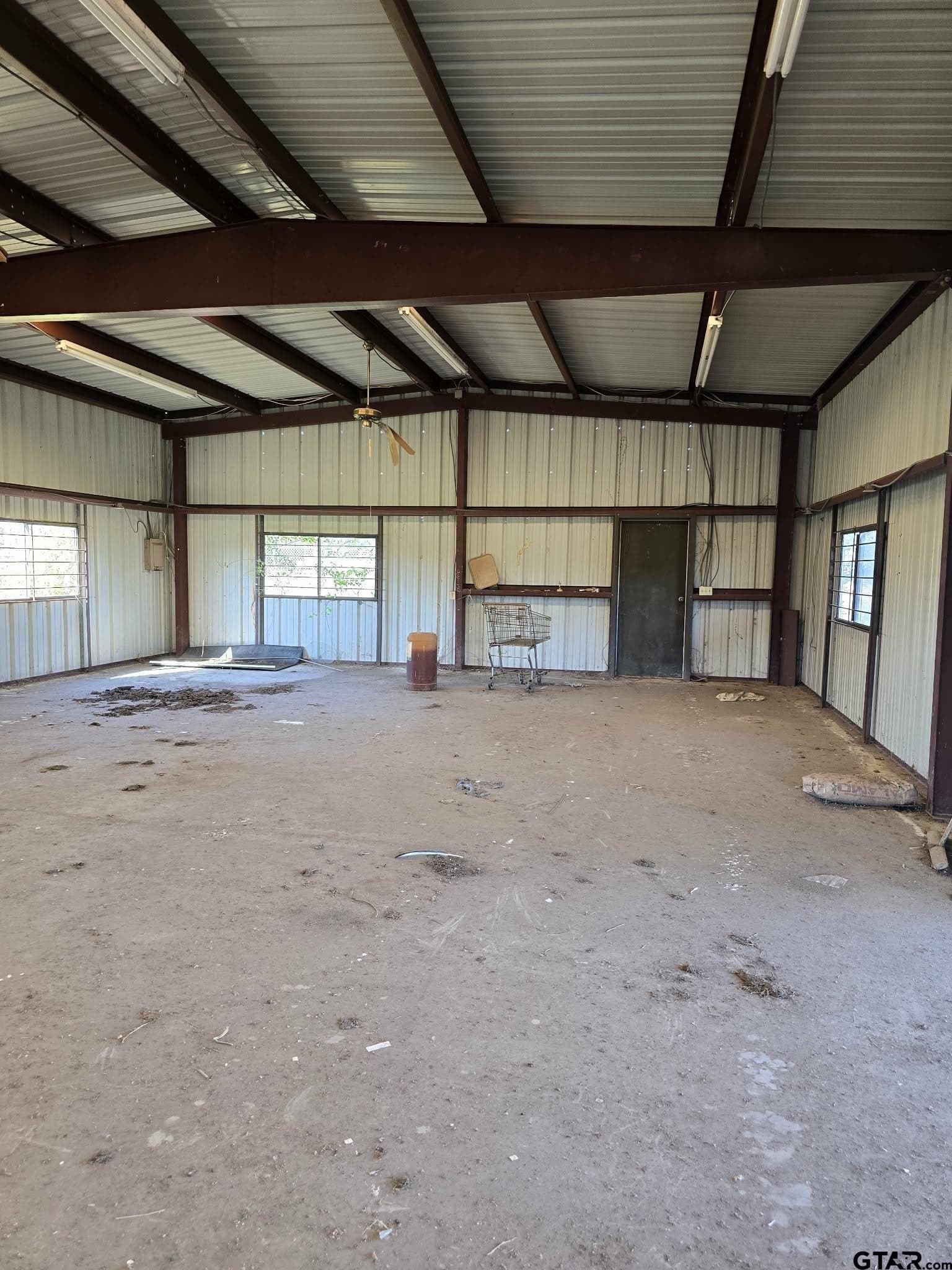 13.6 acres in Kaufman County - photo 3