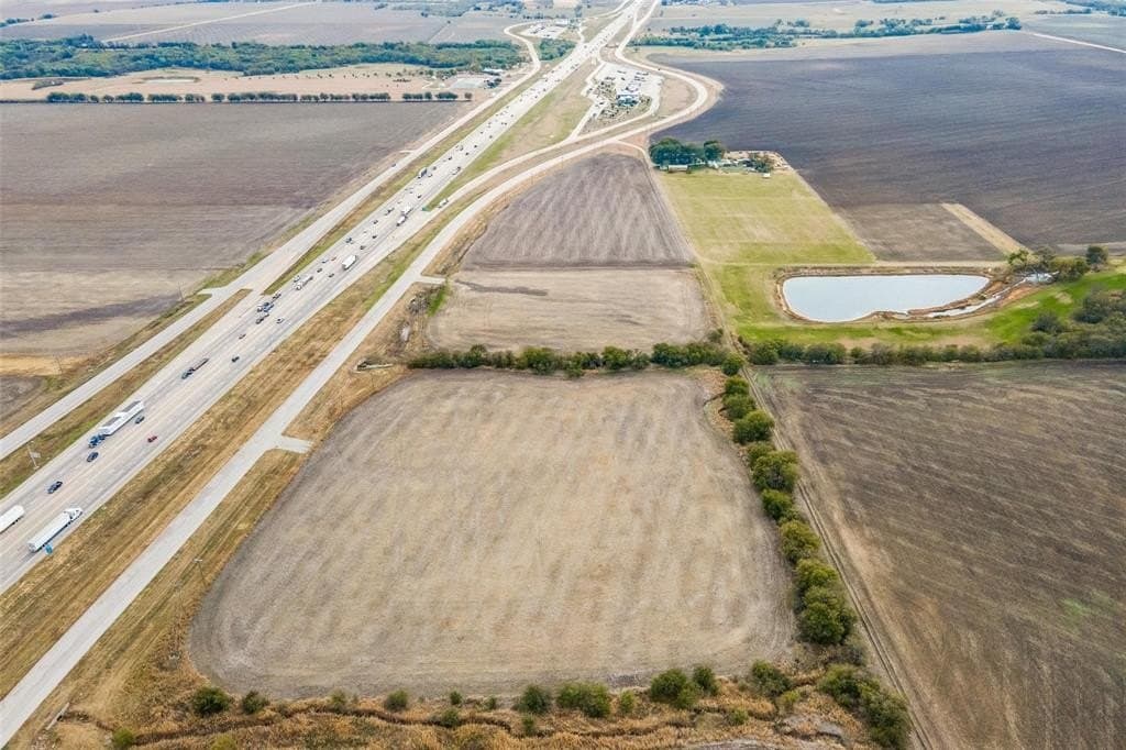 14.49 acres in Hill County gallery image 3