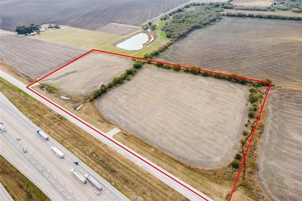 14.49 acres in Hill County gallery image 2