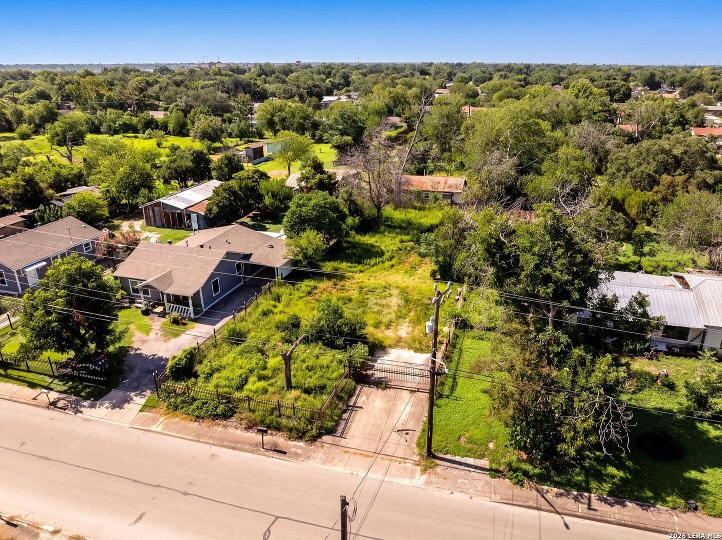 0.5 acres in Bexar County - photo 6