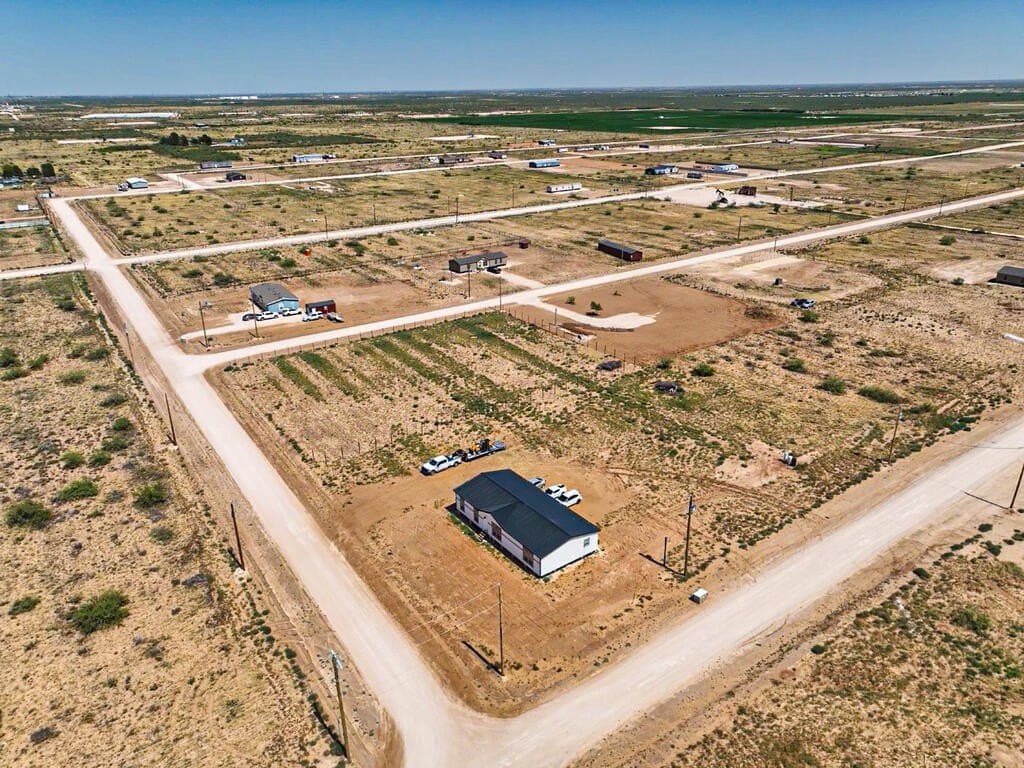 1 acres in Midland County - photo 2