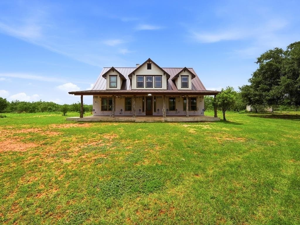45.68 acres in Medina County
