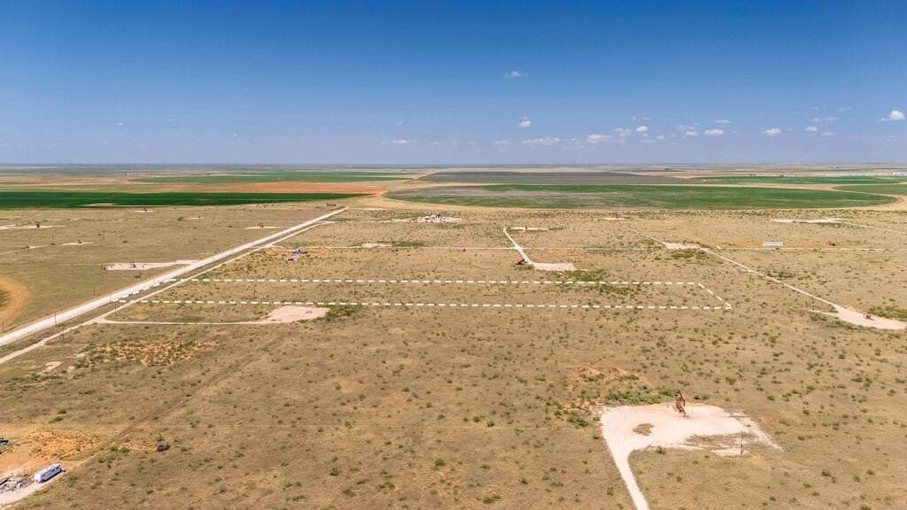 10.1 acres in Gaines County - photo 5