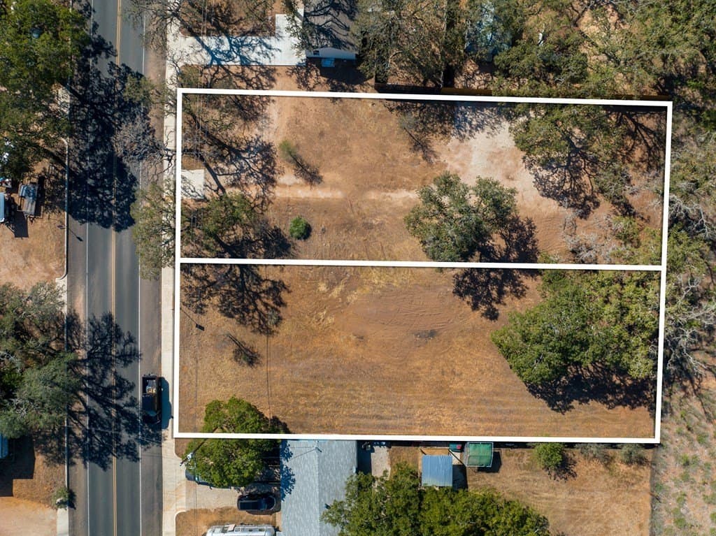 0.32 acres in Gillespie County gallery image 4