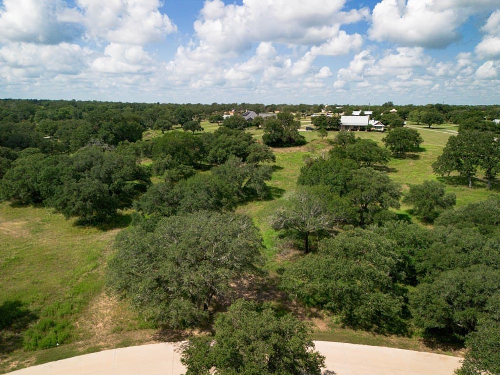 1.11 acres in Colorado County gallery image 3