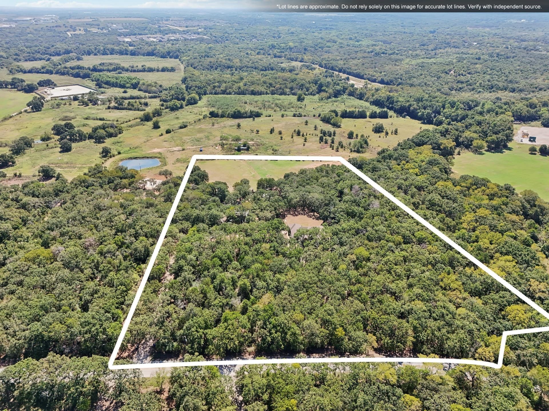 9.44 acres in Tarrant County